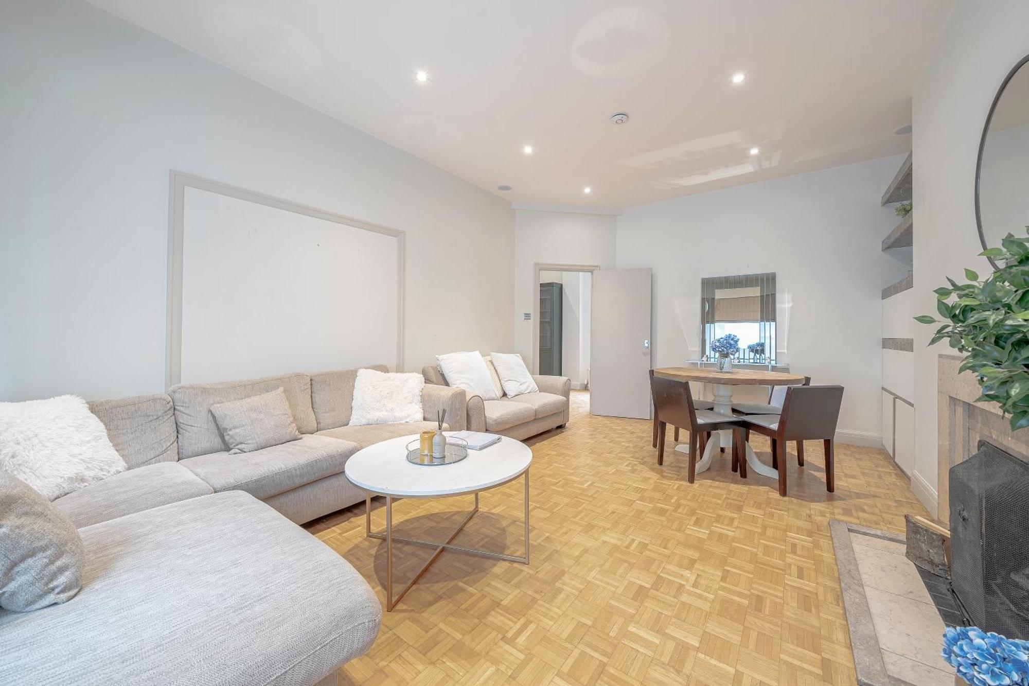 Apartamento Luxurious Two-bedroom Haven In Marylebone